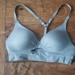 Victoria's Secret uplift no wire bra